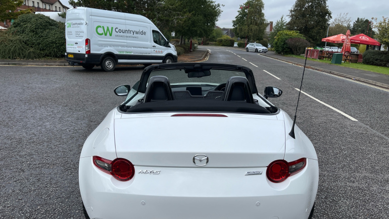 Mazda MX-5 2.0 Sport Nav 2dr Petrol Convertible